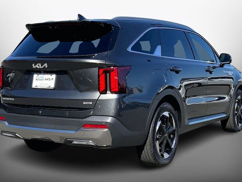 Used 2025 Kia Sorento SX Prestige image 14