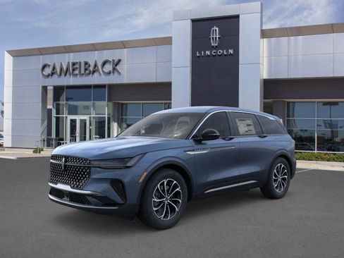 New 2026 Lincoln Nautilus Premier image 1