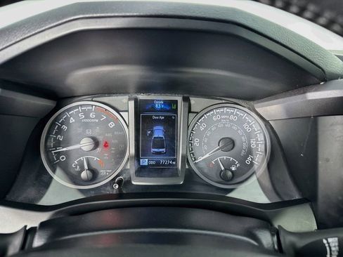 Used 2022 Toyota Tacoma TRD Sport w/ Technology Package AWD/4WD image 18