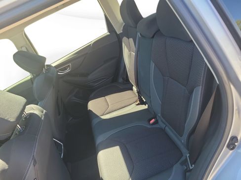Used 2019 Subaru Forester Premium w/ All-Weather Package AWD/4WD image 26