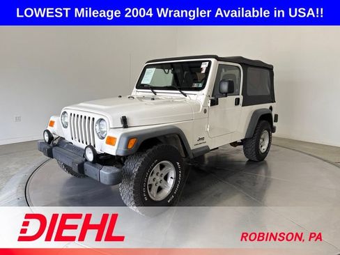 Used 2004 Jeep Wrangler 4WD image 3