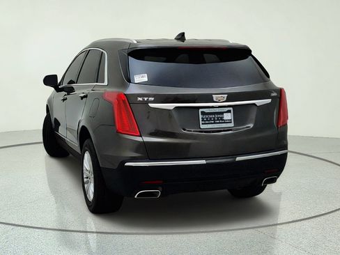 Used 2019 Cadillac XT5 FWD image 11
