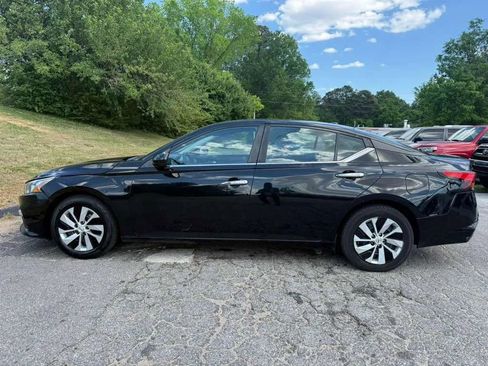 Used 2019 Nissan Altima 2.5 S FWD image 4