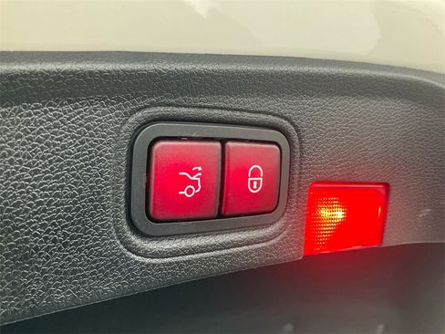 Used 2020 Mercedes-Benz C 43 AMG 4MATIC Coupe image 30