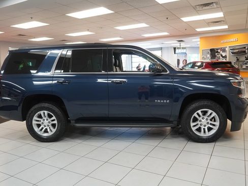 Used 2020 Chevrolet Tahoe LT w/ Luxury Package AWD/4WD image 13
