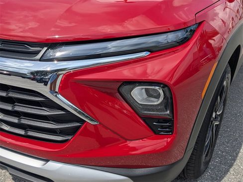 Certified 2026 Chevrolet TrailBlazer LT w/ Convenience Package image 9