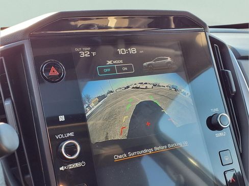 Used 2024 Subaru Crosstrek 2.0i Premium image 9