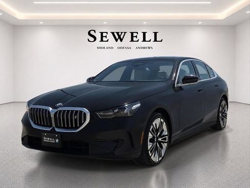New 2027 BMW i5 eDrive40 RWD image 1