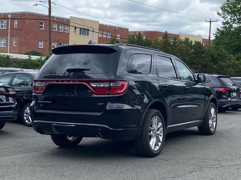 Used 2023 Dodge Durango GT AWD/4WD image 3