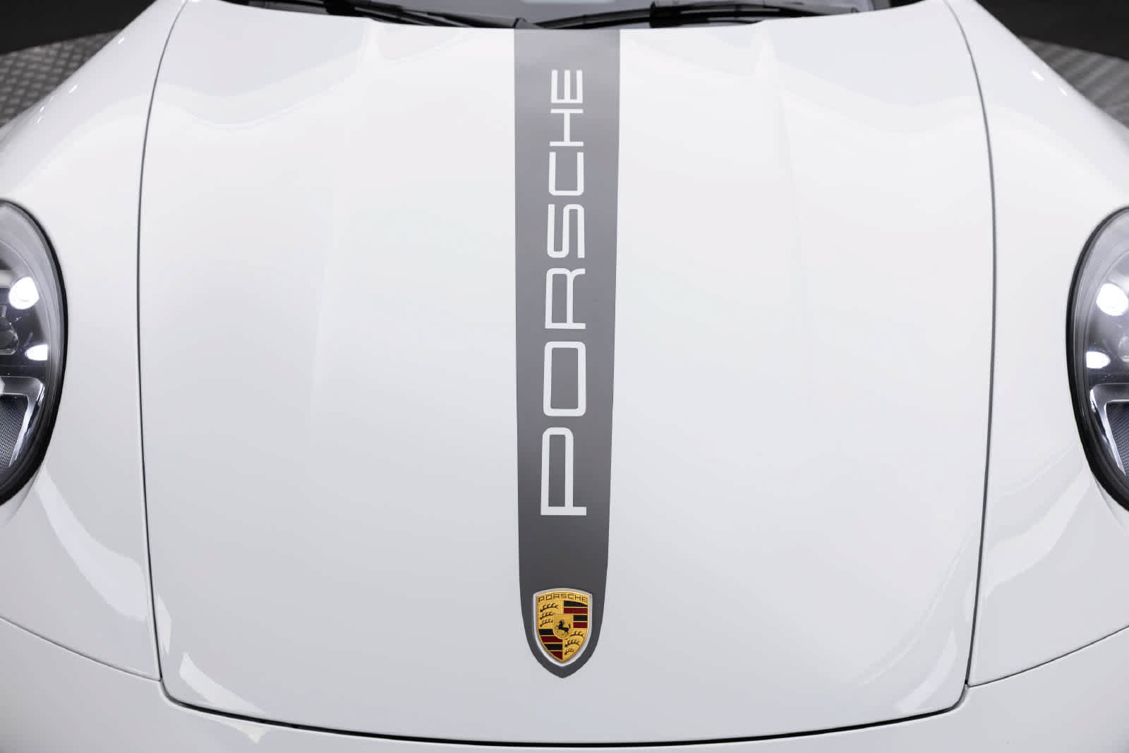 Used 2024 Porsche 911 Carrera T RWD image 50