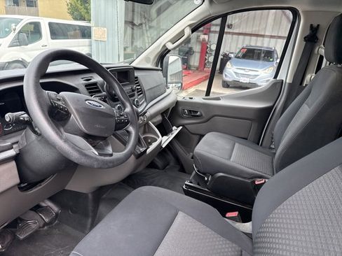 Used 2024 Ford Transit 250 Low Roof w/ Exterior Upgrade Package image 4