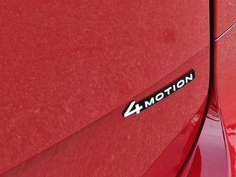 Used 2025 Volkswagen ID. Buzz Pro S Plus image 39