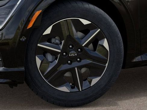 New 2025 Kia EV6 GT-Line image 9