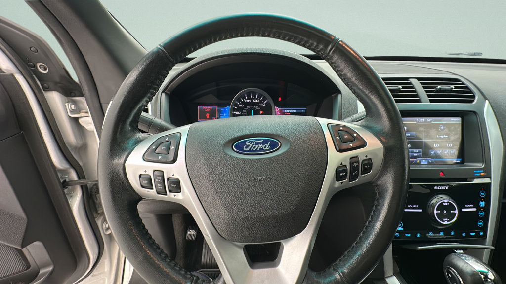 Used 2011 Ford Explorer Limited w/ 302A Rapid Spec Order Code AWD/4WD image 15