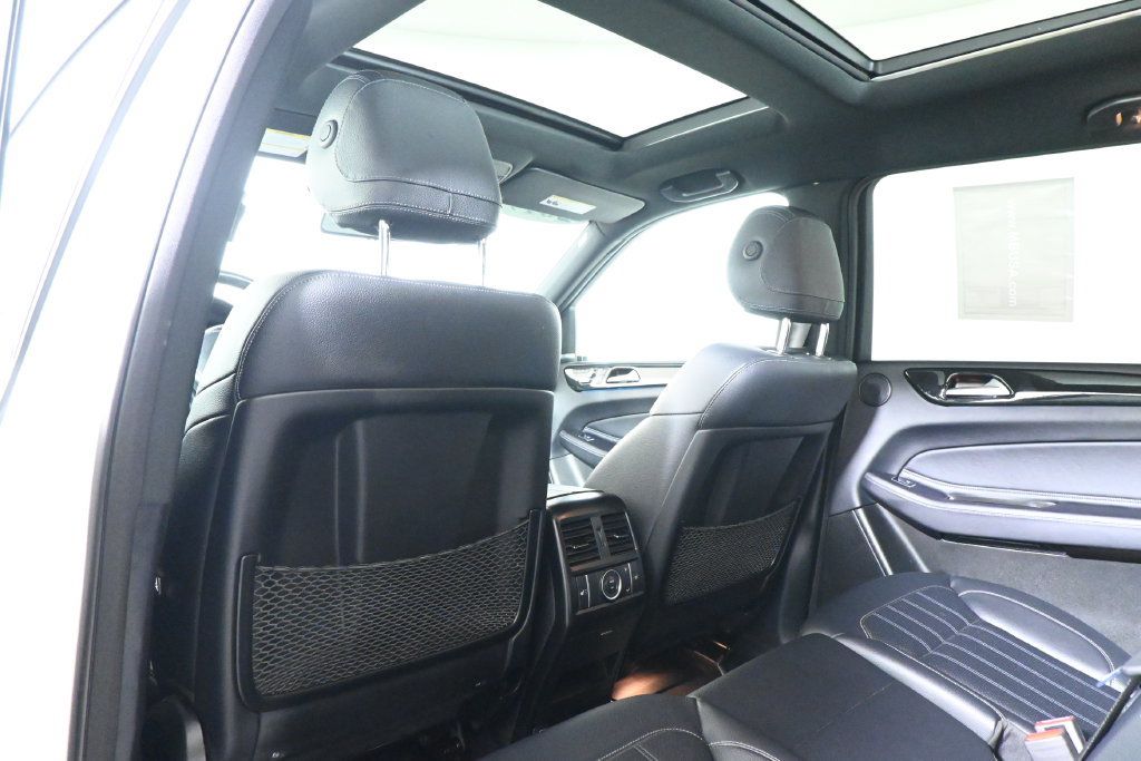 Used 2017 Mercedes-Benz GLS 450 4MATIC image 29
