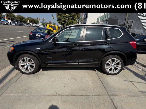 Used 2011 BMW X3 xDrive35i image 4