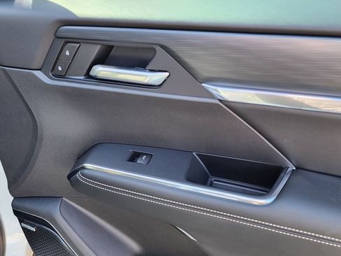 New 2026 GMC Acadia Elevation w/ Black Edition FWD image 39