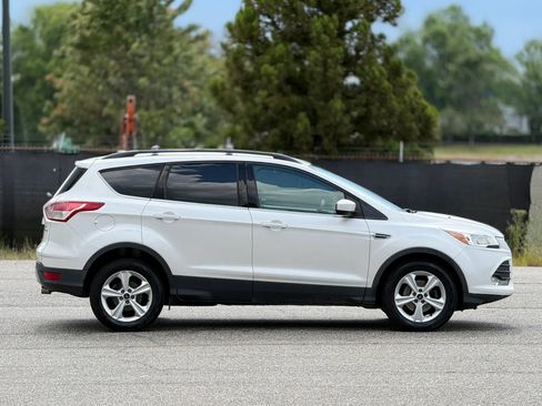 Used 2013 Ford Escape SE FWD image 7