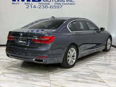 Used 2018 BMW 740i xDrive image 6