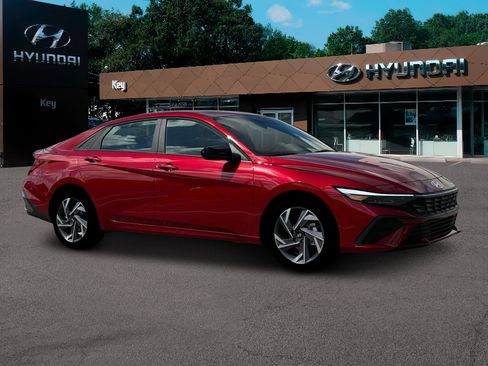 New 2025 Hyundai Elantra Sport image 10