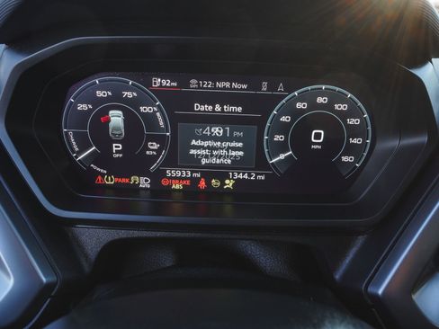 Used 2022 Audi Q4 e-tron Premium Plus image 16