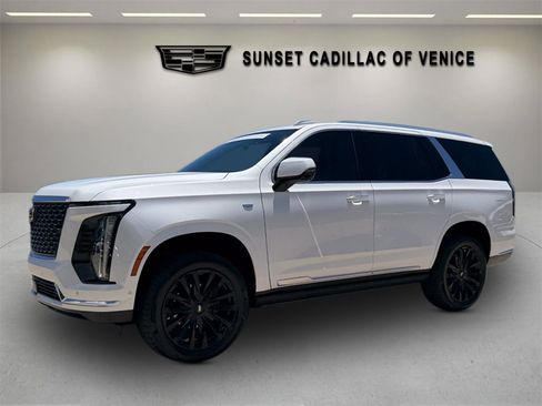 Used 2025 Cadillac Escalade Premium Luxury w/ Touring Package AWD/4WD image 7