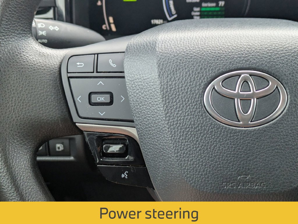 Used 2025 Toyota Camry LE w/ Convenience Package FWD image 19