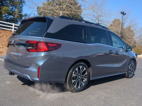 New 2026 Honda Odyssey Elite image 4