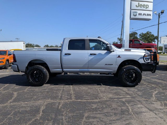 Used 2026 RAM 2500 Big Horn AWD/4WD image 3