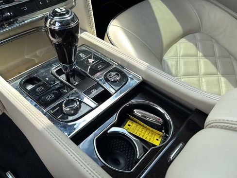 Used 2013 Bentley Mulsanne RWD image 50