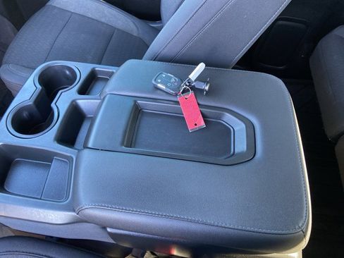 Used 2019 GMC Sierra 1500 SLE w/ SLE Value Package image 23