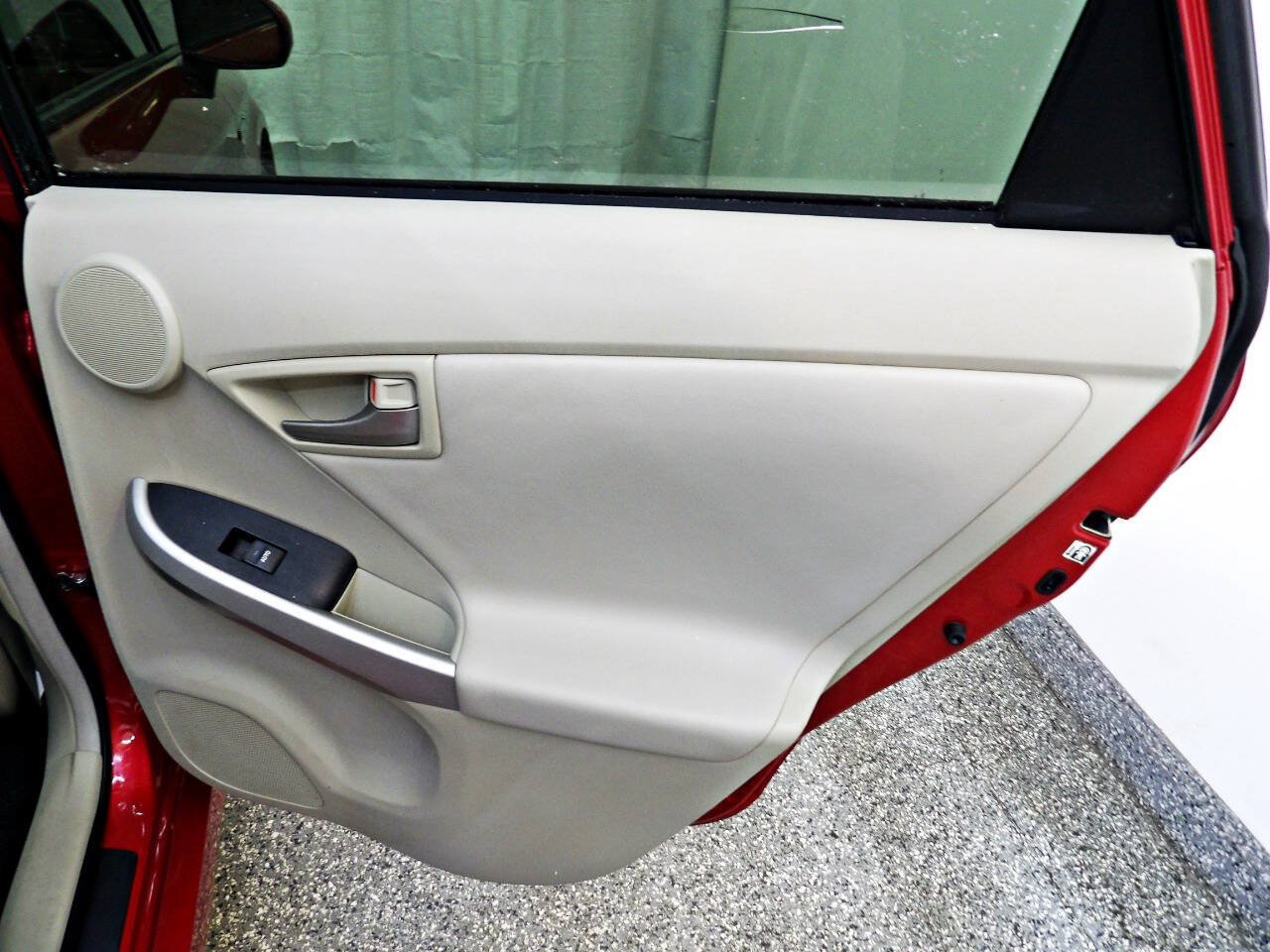 Used 2013 Toyota Prius Four FWD image 12