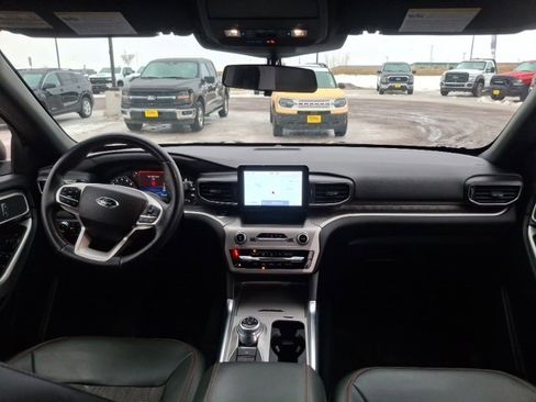 Used 2022 Ford Explorer Timberline image 13