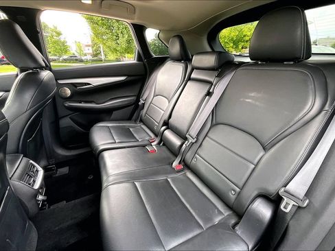 Certified 2019 INFINITI QX50 Essential w/ Proactive Package AWD/4WD image 32