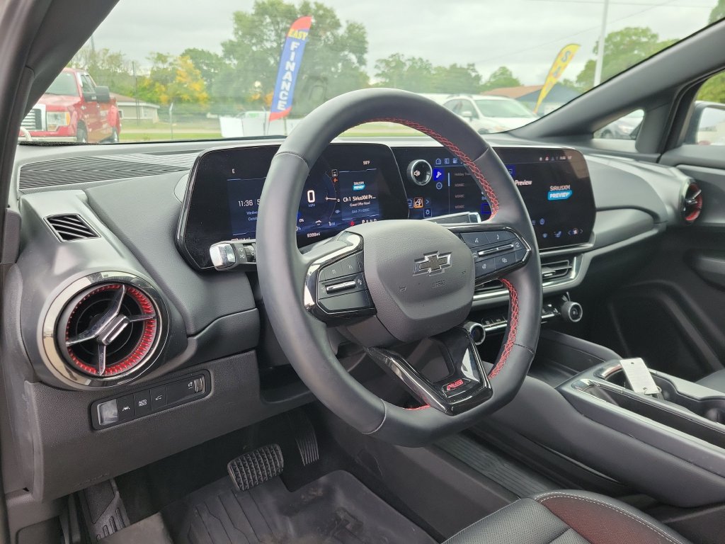 Used 2024 Chevrolet Equinox EV RS AWD/4WD image 21