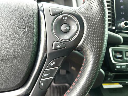 Used 2023 Honda Ridgeline Black Edition image 13