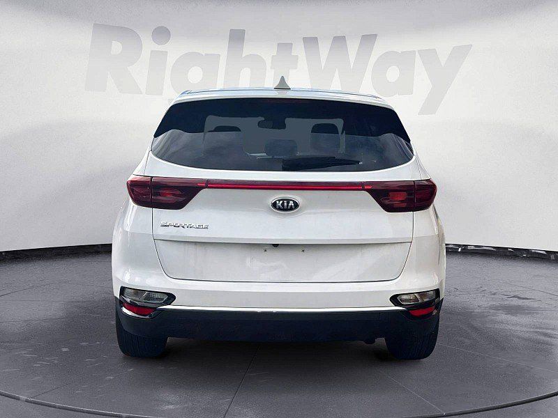 Used 2021 Kia Sportage LX AWD/4WD image 4