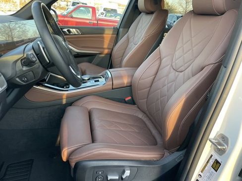 Certified 2026 BMW X5 xDrive40i w/ Premium Package image 6