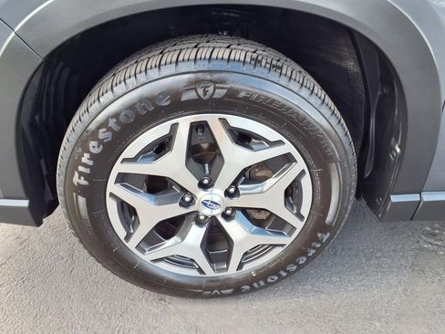 Used 2023 Subaru Forester Premium AWD/4WD image 14