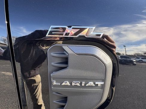 Used 2024 Ford Ranger Lariat w/ FX4 Off-Road Package image 39