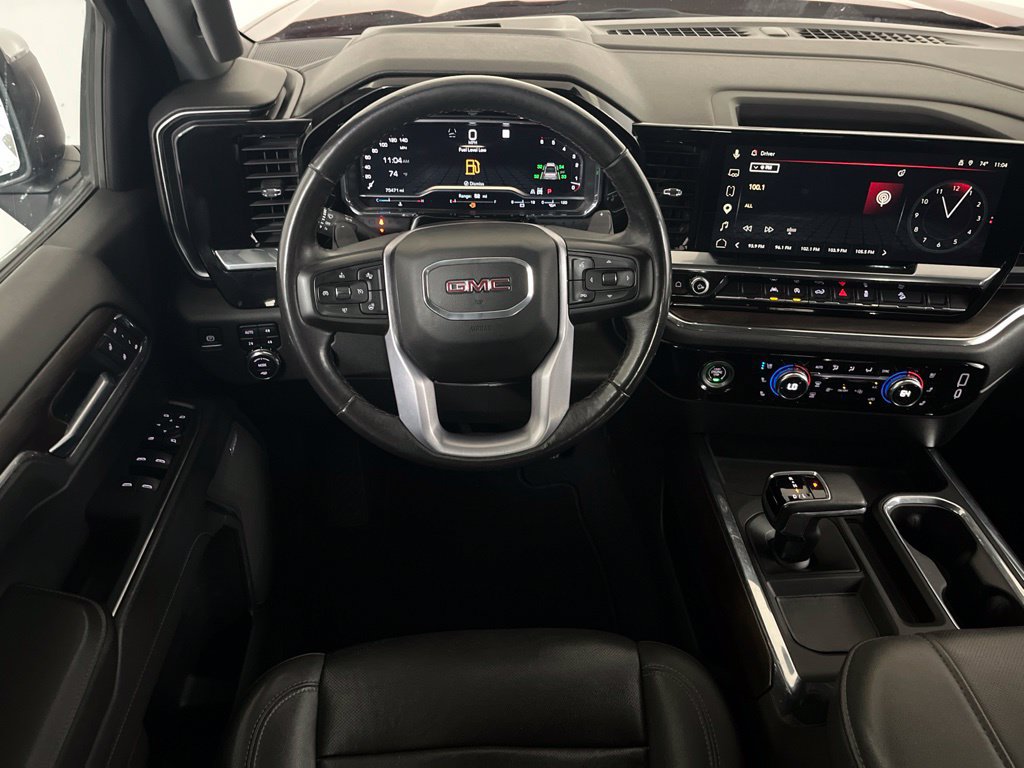 Used 2023 GMC Sierra 1500 SLT w/ SLT Convenience Package AWD/4WD image 28