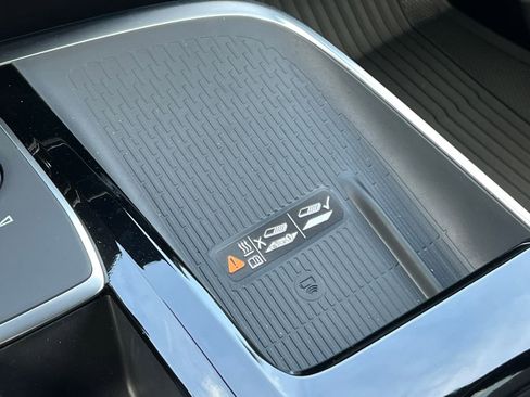 New 2026 Buick Enclave Preferred w/ Power Package image 32