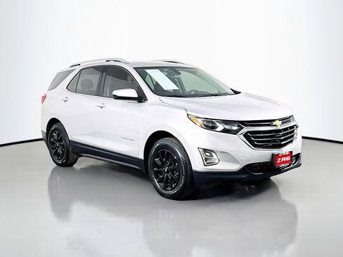 Used 2018 Chevrolet Equinox LT w/ Sun & Infotainment Package image 7