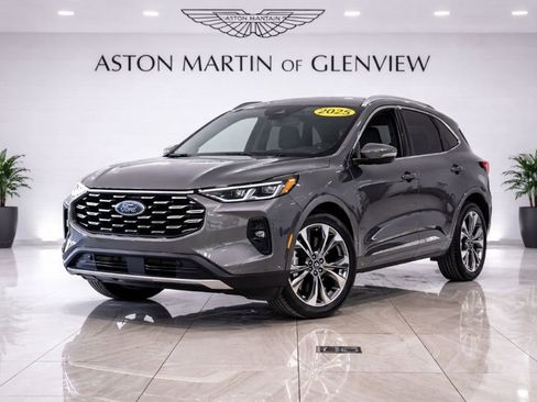 Used 2025 Ford Escape Platinum image 1