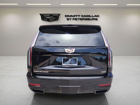 Used 2025 Cadillac Escalade Sport Platinum AWD/4WD image 4