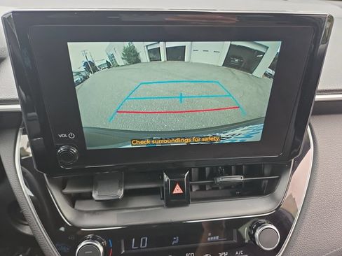 Used 2025 Toyota Corolla Cross AWD Hybrid image 19
