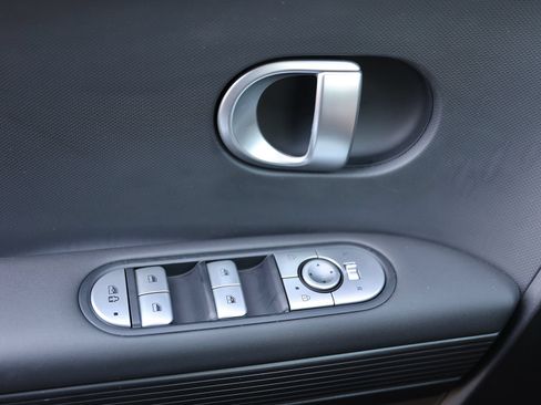 Certified 2024 Hyundai Ioniq 5 SEL AWD/4WD image 33