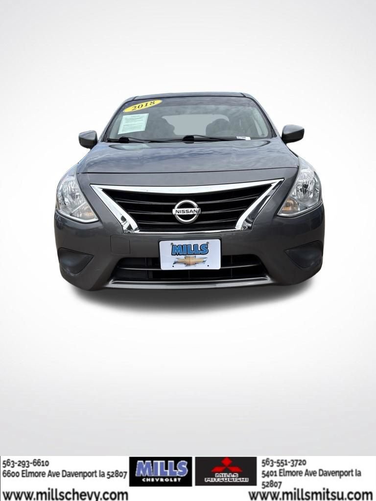 Used 2018 Nissan Versa SV FWD image 8