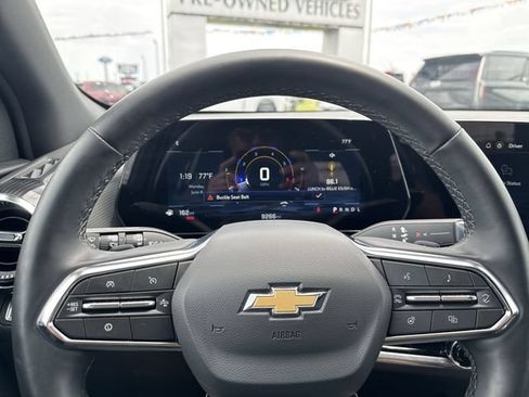 Used 2026 Chevrolet Equinox LT FWD image 20