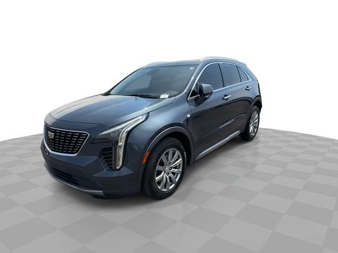 Certified 2020 Cadillac XT4 Premium Luxury w/ Driver Awareness Package FWD image 4